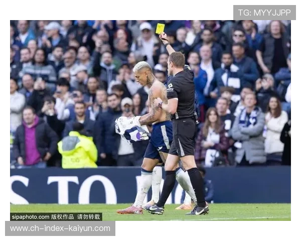 曼联2-2读秒绝平热刺,德里赫特救主终结对手四连败 曼联2-2读秒绝平热刺,德里赫特救主终结对手四连败