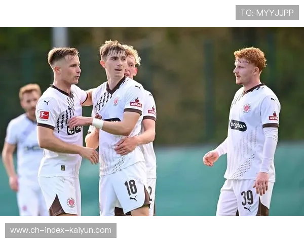 海登海姆客场2-0领先沃尔夫斯堡,福格特、贝克先后建功