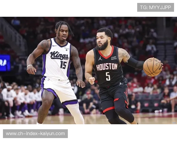 火箭主帅乌度卡谈范弗利特康复:按赛季报销部署是现实方案